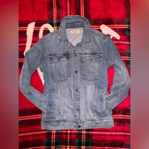 BCBG Denim Jacket NWOT cotton denim Small in  Long length